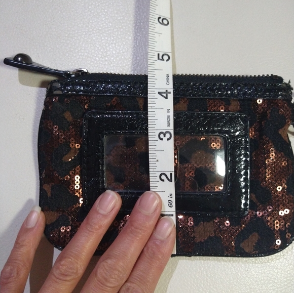 Free With Purchase Betsey Johnson change purse card key chain holder Wallet - Picture 16 of 16